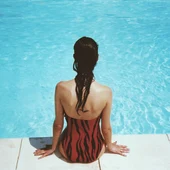 Imagen de archivo de una piscina. Imagen de archivo de una piscina.