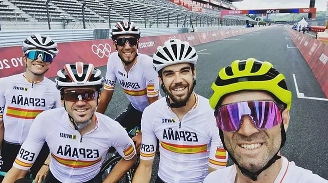 Momparler, seleccionador de ciclismo: "Es normal que nos pasara lo que pasó porque las cabezas no funcionaban" Momparler, seleccionador de ciclismo: "Es normal que nos pasara lo que pasó porque las cabezas no funcionaban"