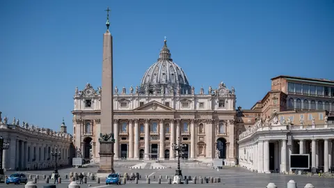 La pugna que preservan los muros del Vaticano por la sucesión papal La pugna que preservan los muros del Vaticano por la sucesión papal