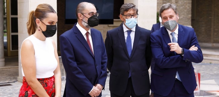 Lambán valora la cohesión del Gobierno y pide reeditar la Estrategia de Recuperación Lambán valora la cohesión del Gobierno y pide reeditar la Estrategia de Recuperación