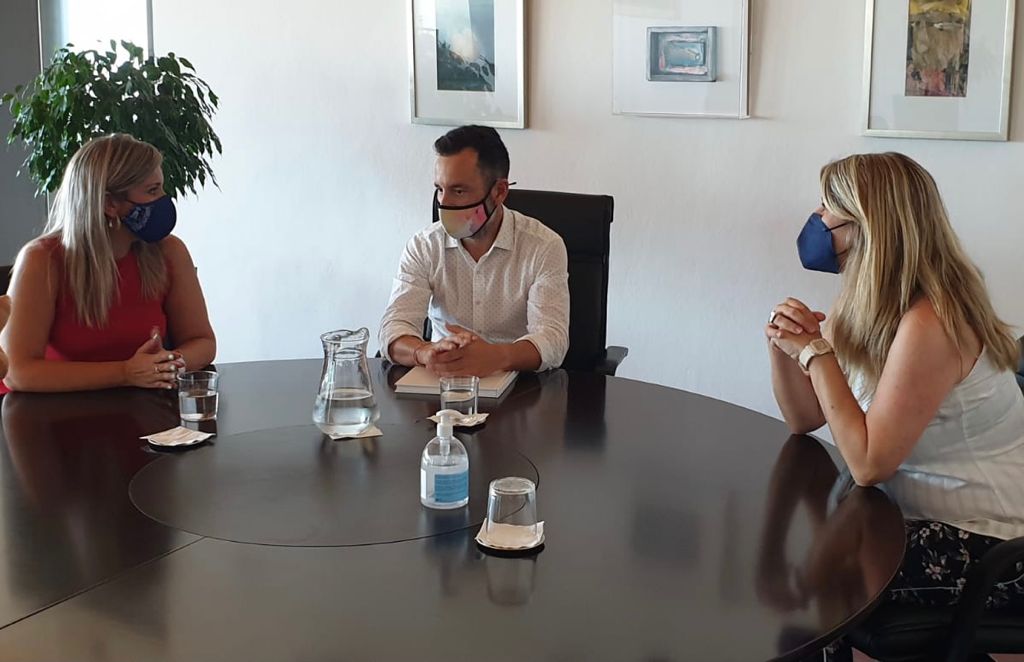 Alicante establece sinergias turísticas con Ibiza Alicante establece sinergias turísticas con Ibiza