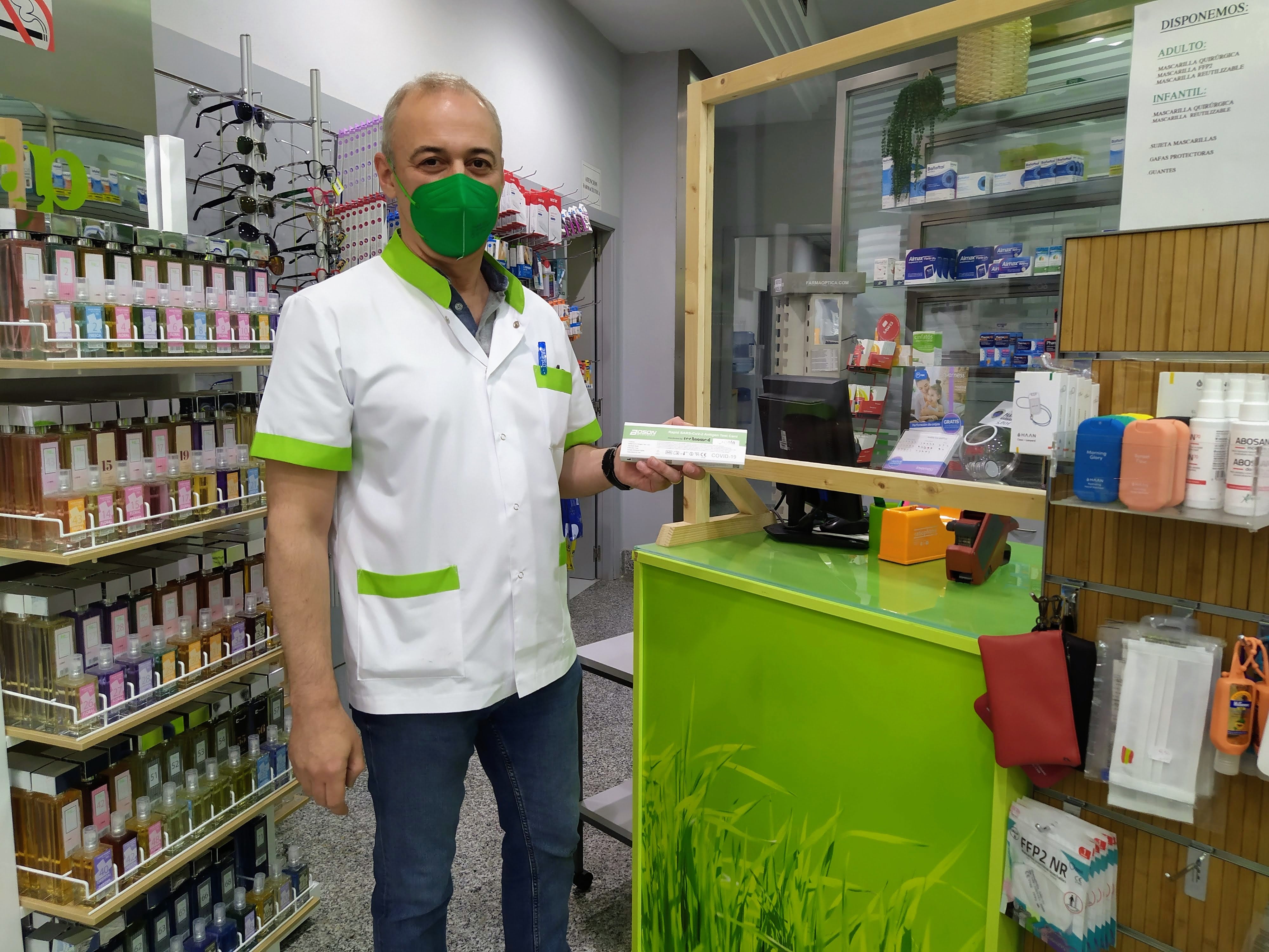 El Colegio de Farmacéuticos constata el interés por la venta de test antígenos en las islas El Colegio de Farmacéuticos constata el interés por la venta de test antígenos en las islas