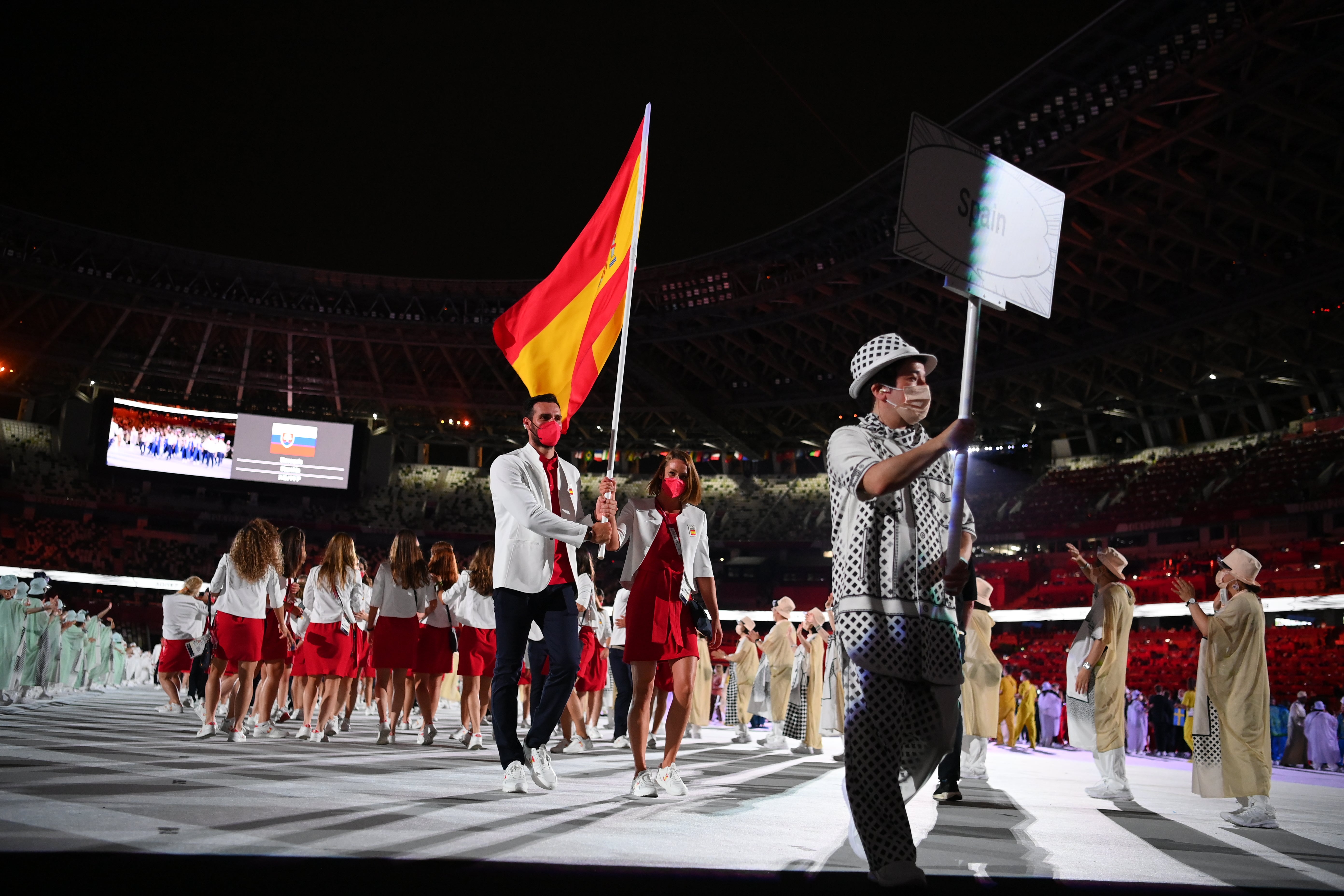 Celia García, mujer de Saúl Craviotto: “Me escribió para preguntarme cómo estaban llevando las banderas los otros países" Celia García, mujer de Saúl Craviotto: “Me escribió para preguntarme cómo estaban llevando las banderas los otros países"