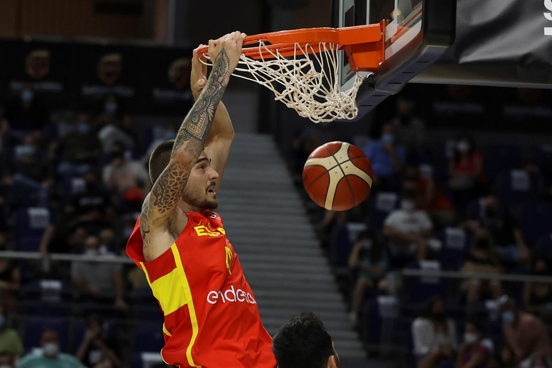 Jorge Garbajosa: "Si no hubiéramos tenido el sí de Minnesota, Juancho no hubiera viajado a Tokio" Jorge Garbajosa: "Si no hubiéramos tenido el sí de Minnesota, Juancho no hubiera viajado a Tokio"