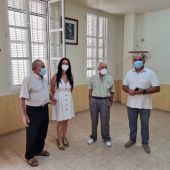 La Asociación de Jubilados de Desamparados podrá hacer uso del espacio de la antigua cantina tras un acuerdo con Bienestar Social 