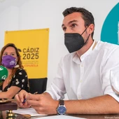 Lorena Garrón y Martín Vila, concejales del Ayuntamiento de Cádiz Lorena Garrón y Martín Vila, concejales del Ayuntamiento de Cádiz