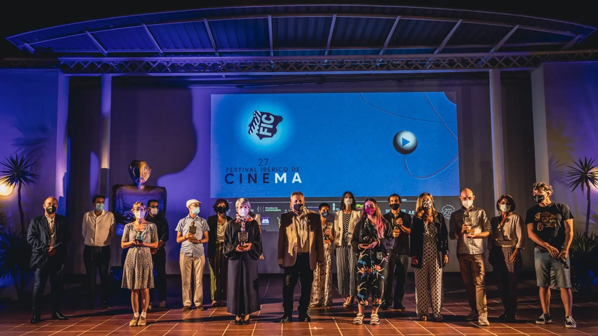 'Mindanao' gana el Premio al Mejor Corto del 27 Festival de Cine de Badajoz y 'Tótem Loba' se lleva cuatro galardones