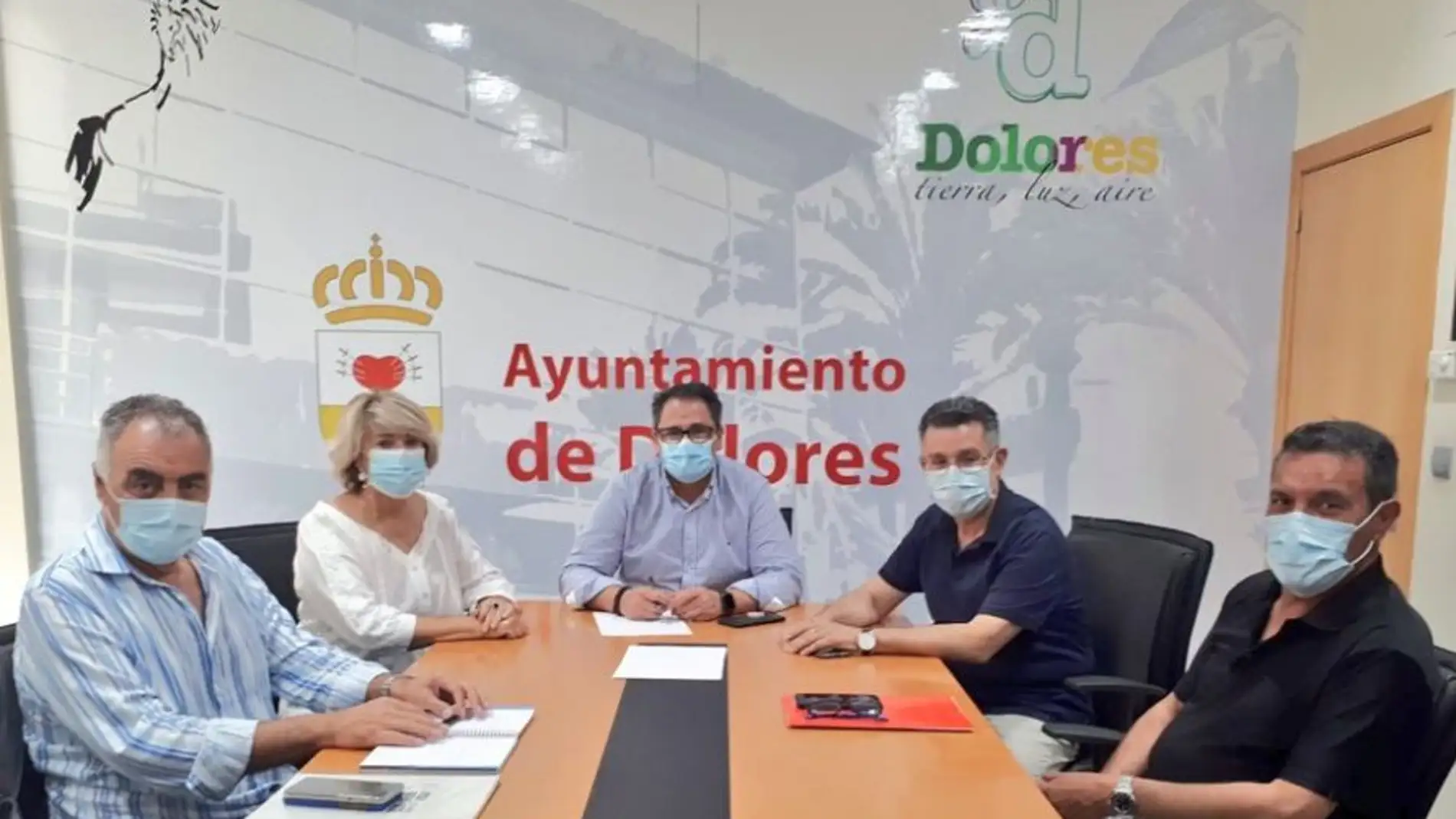 El Plan Vega Renhace del Consell presenta la estrategia de actuaciones para la comarca en Dolores 