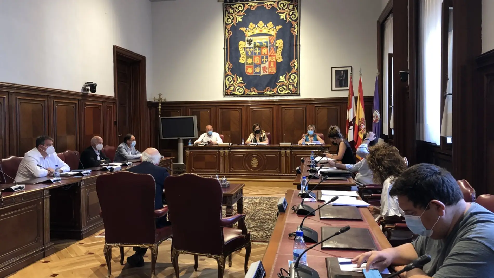 La Diputación aprueba seis convenios de apoyo al sector agroalinentario