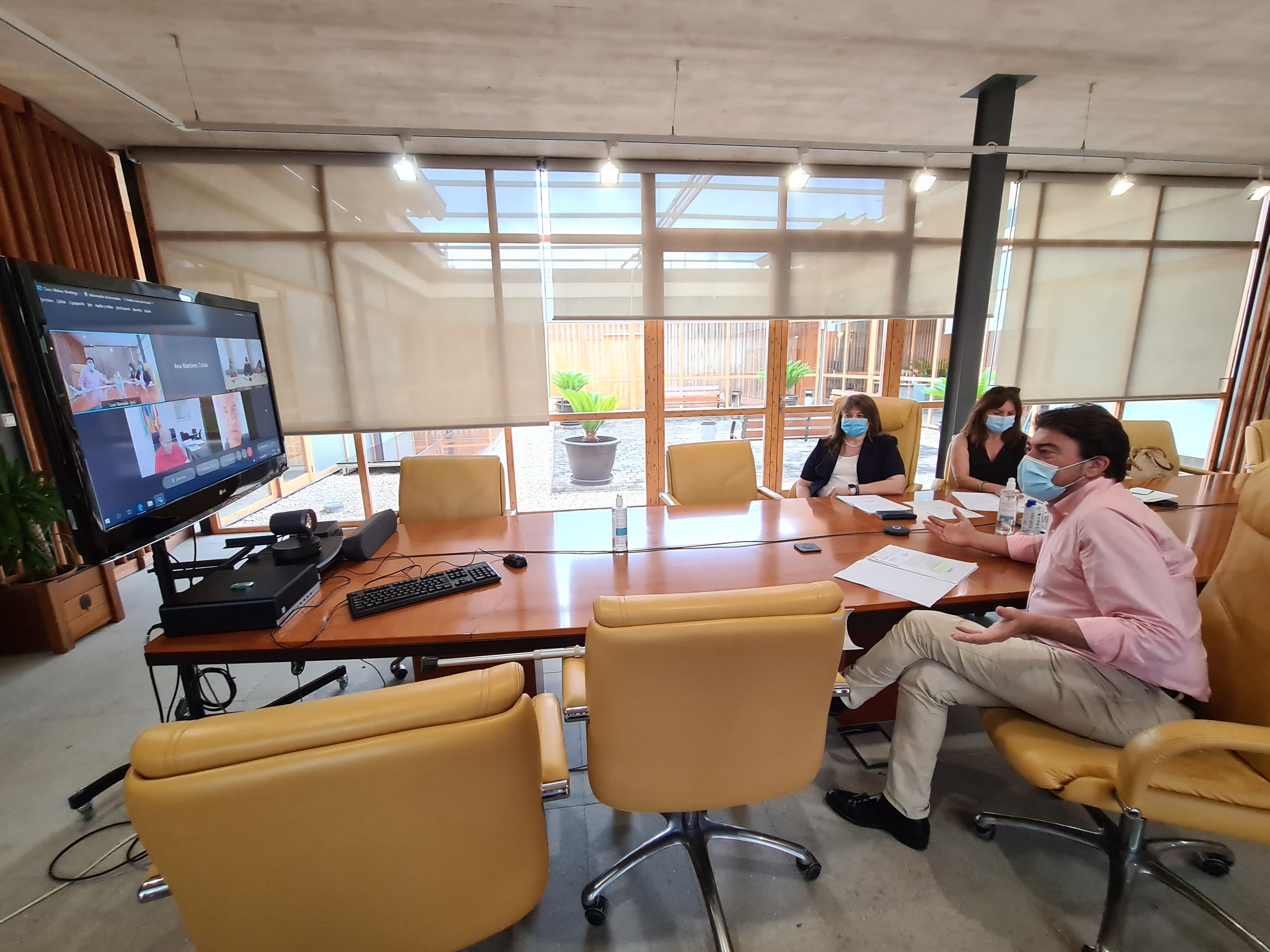 El colegio Maestro López Soria acogerá temporalmente a los alumnos del IES Virgen del Remedio El colegio Maestro López Soria acogerá temporalmente a los alumnos del IES Virgen del Remedio