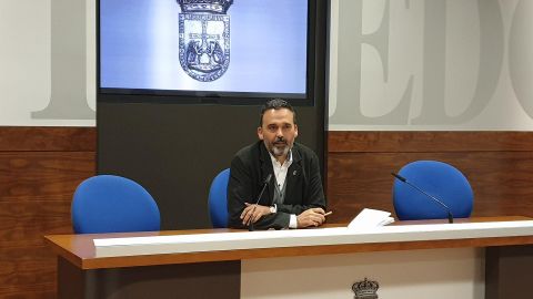 Ricardo Fern&aacute;ndez.