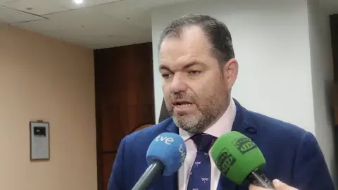 Carlos Paniceres. Carlos Paniceres.