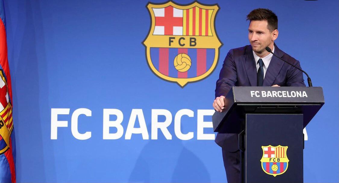 Jaume Llopis: "La marcha de Messi es una maniobra perfecta que favorece a Florentino Pérez" Jaume Llopis: "La marcha de Messi es una maniobra perfecta que favorece a Florentino Pérez"
