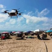 Presentación por el Secretario autonómico de Seguridad y Emergencias, los drones para las playas de Guardamar 
