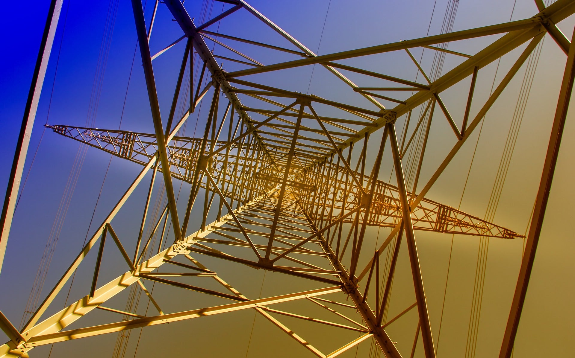 El precio de la luz alcanza este martes un nuevo máximo histórico por segundo día consecutivo El precio de la luz alcanza este martes un nuevo máximo histórico por segundo día consecutivo