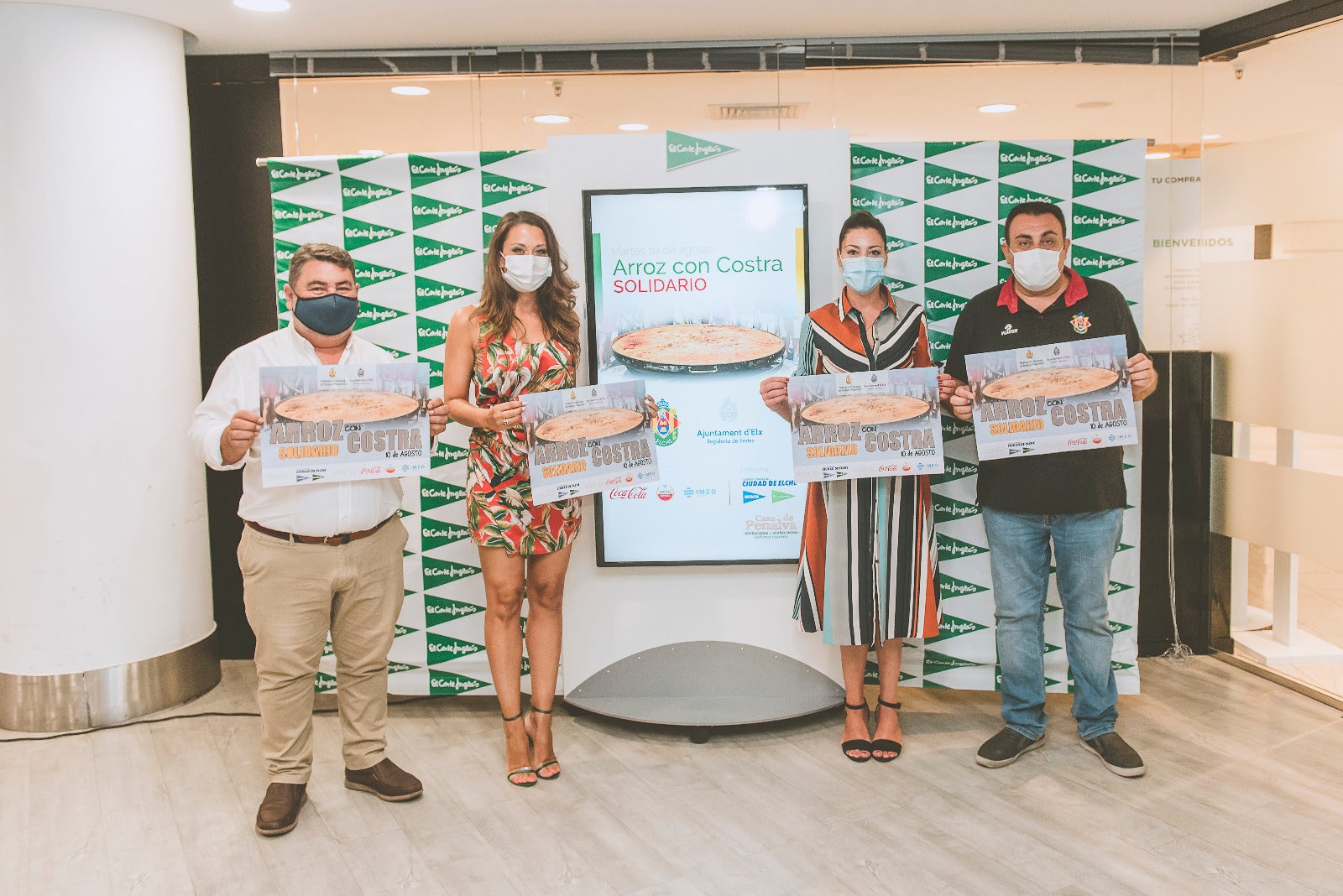 Comedores sociales y entidades benéficas recibirán 1.200 raciones del Arroz con Costra Gigante que elabora la Gestora de Festejos Comedores sociales y entidades benéficas recibirán 1.200 raciones del Arroz con Costra Gigante que elabora la Gestora de Festejos