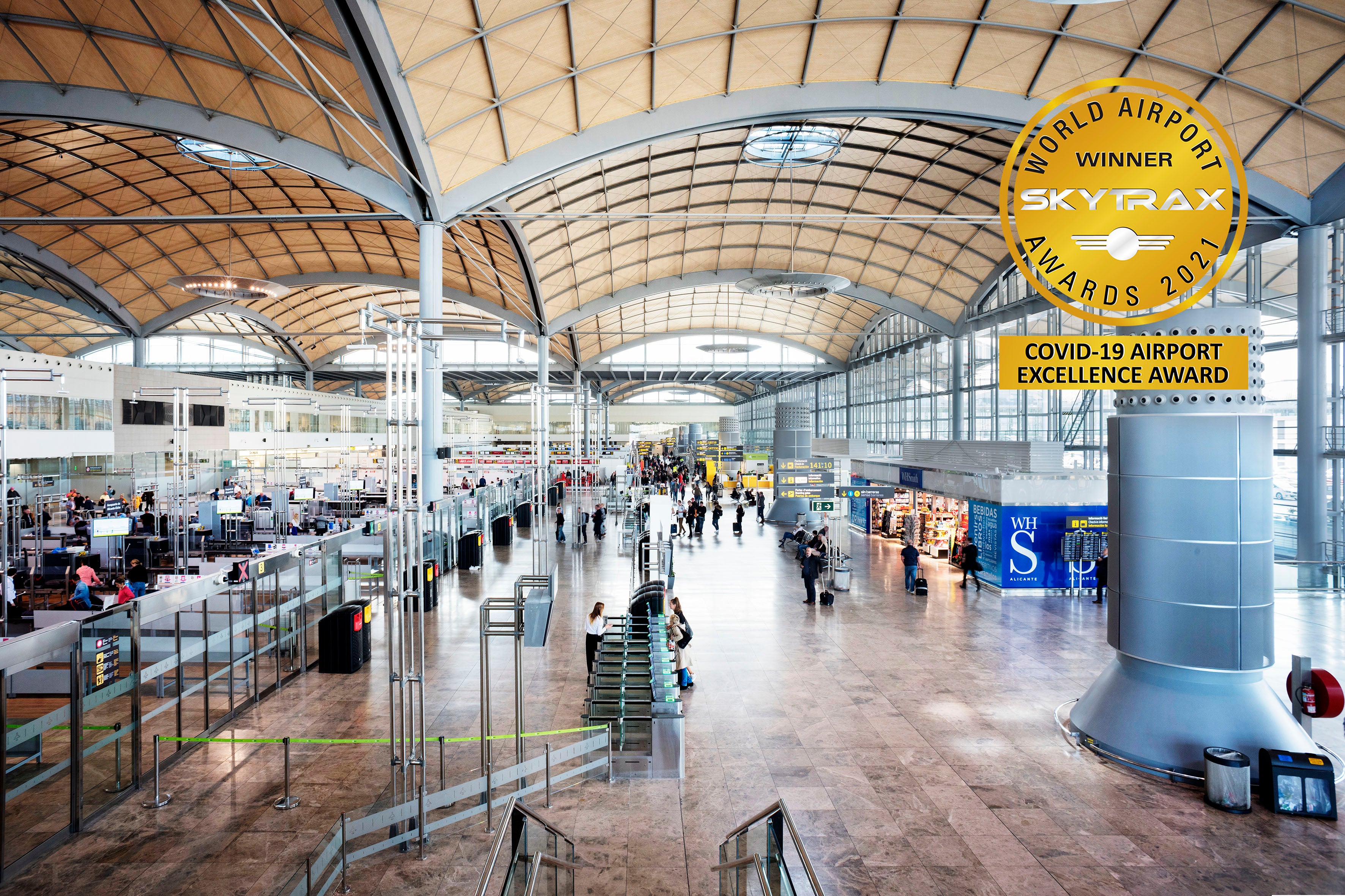 El alcalde de Alicante exige al ministerio de Transportes "realidades y no anuncios electorales" El alcalde de Alicante exige al ministerio de Transportes "realidades y no anuncios electorales"