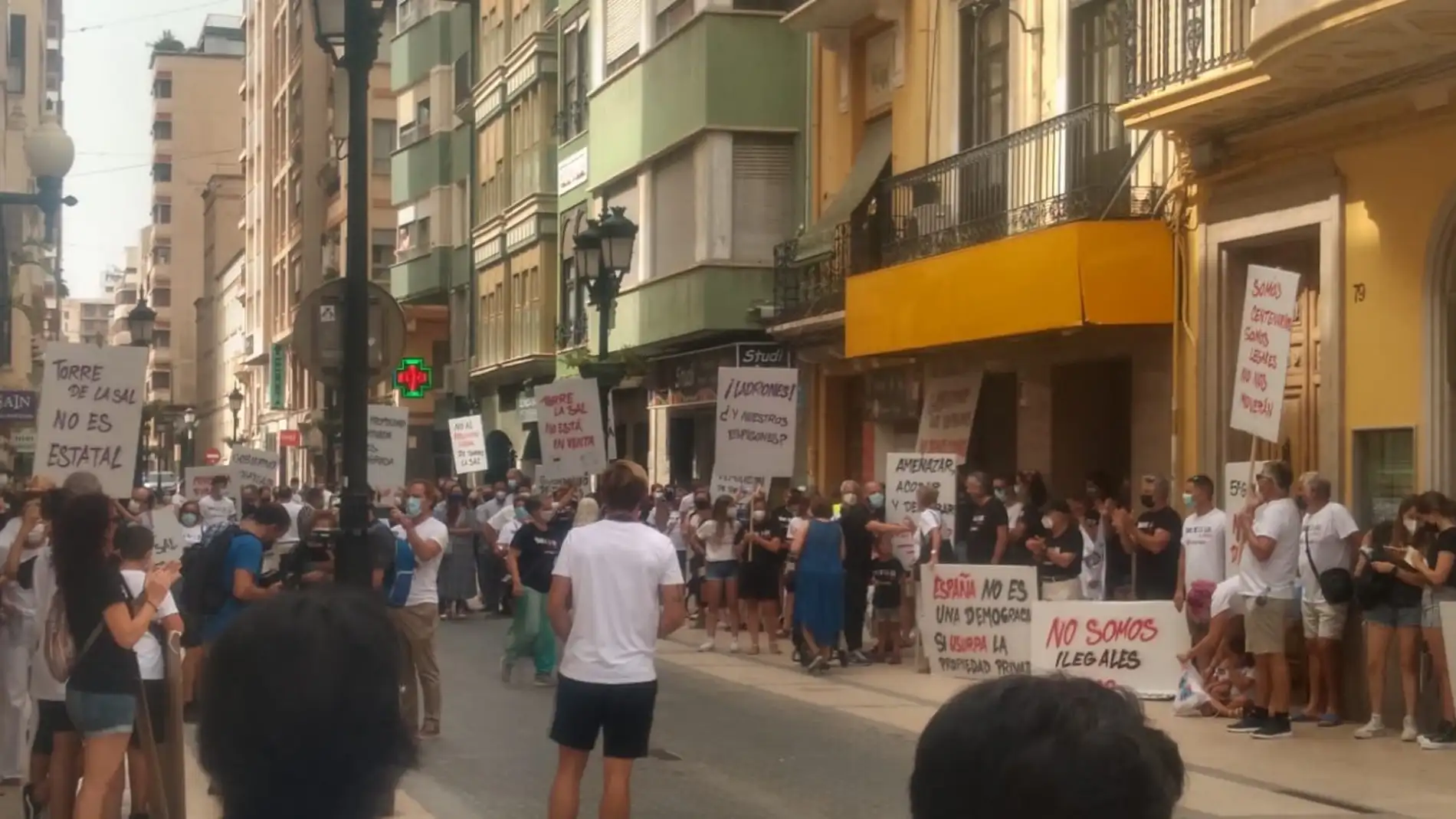 SOS de los vecinos de Torre la Sal por las calles de Castelló