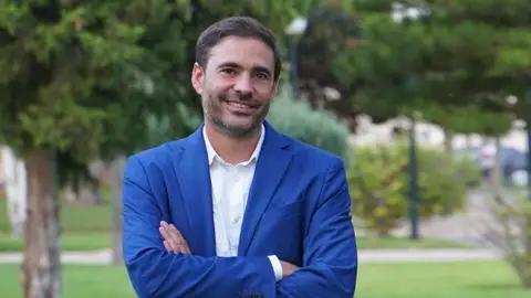 Gonzalo Moreno del Val.- Presidente Colegio de Veterinarios de la provincia de Alicante Gonzalo Moreno del Val.- Presidente Colegio de Veterinarios de la provincia de Alicante