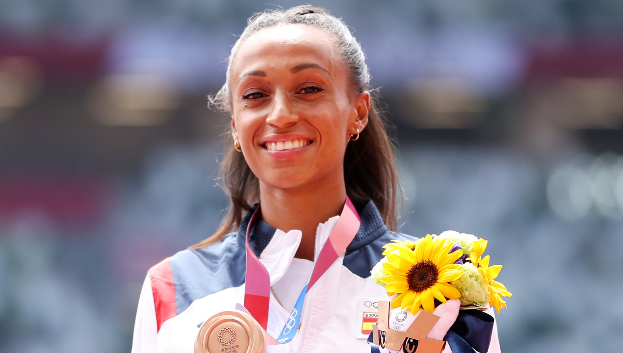 Ana Peleteiro: "Mi objetivo es ser cada día mejor atleta y mejor persona" Ana Peleteiro: "Mi objetivo es ser cada día mejor atleta y mejor persona"