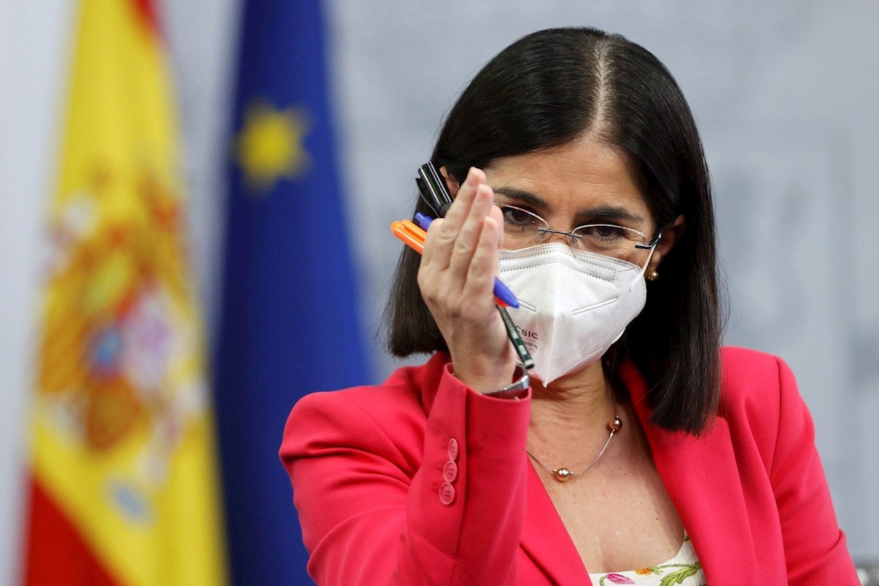 Sanidad recomienda a las residencias realizar dos PCR semana a los trabajadores no vacunados o valorar su traslado Sanidad recomienda a las residencias realizar dos PCR semana a los trabajadores no vacunados o valorar su traslado