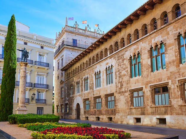 La Generalitat concede 225.000 euros a la Marina Baixa para víctimas de violencia o personas sin hogar La Generalitat concede 225.000 euros a la Marina Baixa para víctimas de violencia o personas sin hogar