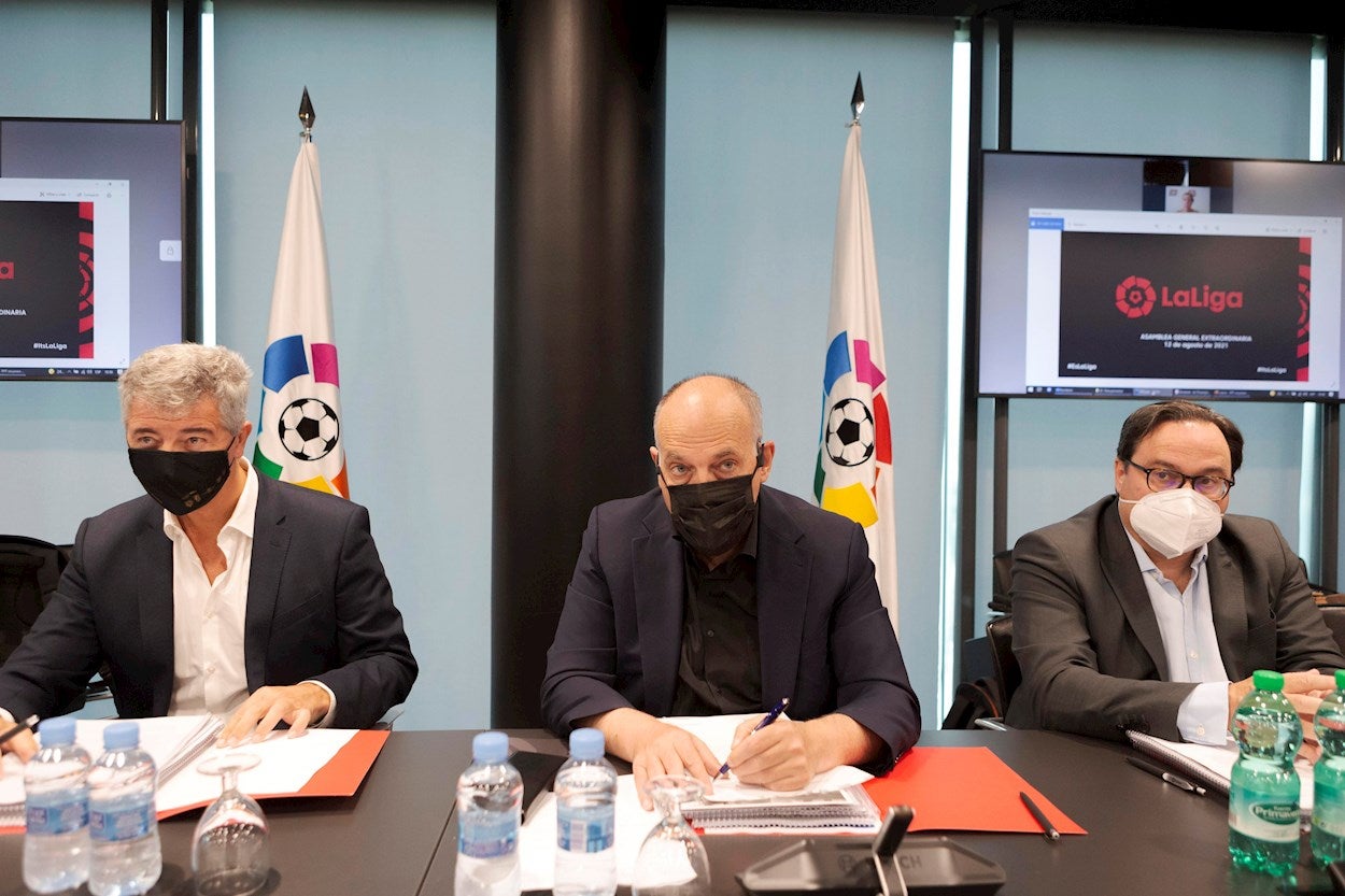 Lendoiro: "¿Quién pagará a CVC por los clubs que desciendan a 1ª RFEF? Lendoiro: "¿Quién pagará a CVC por los clubs que desciendan a 1ª RFEF?