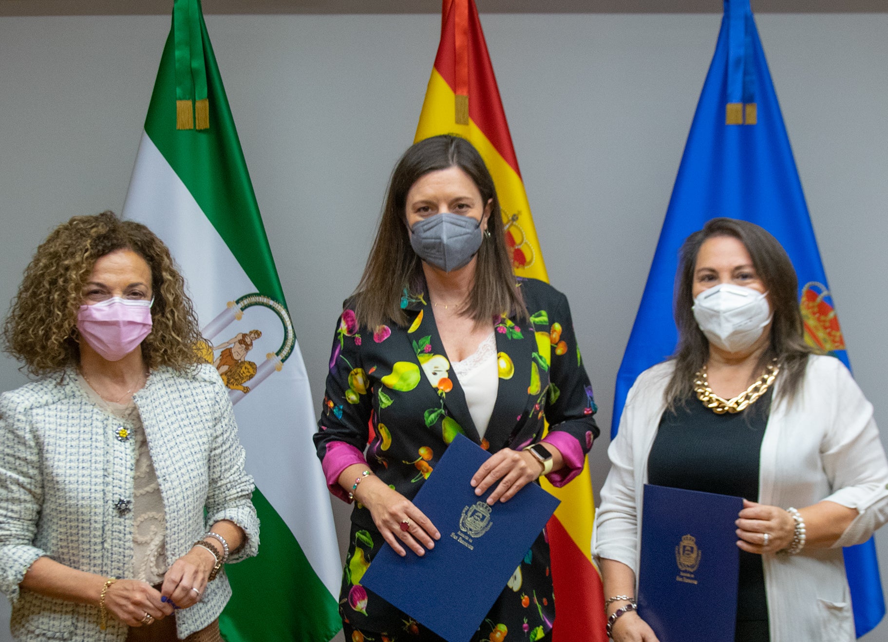 San Fernando renueva el convenio con las peñas del carnaval isleño San Fernando renueva el convenio con las peñas del carnaval isleño