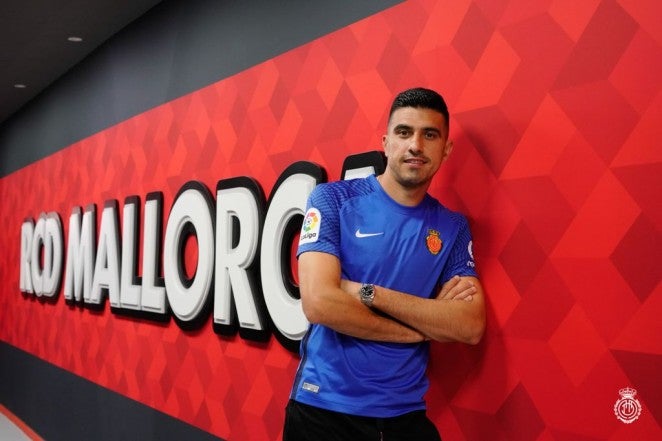 Rodrigo Battaglia llega al Mallorca procedente del Sporting CF Rodrigo Battaglia llega al Mallorca procedente del Sporting CF