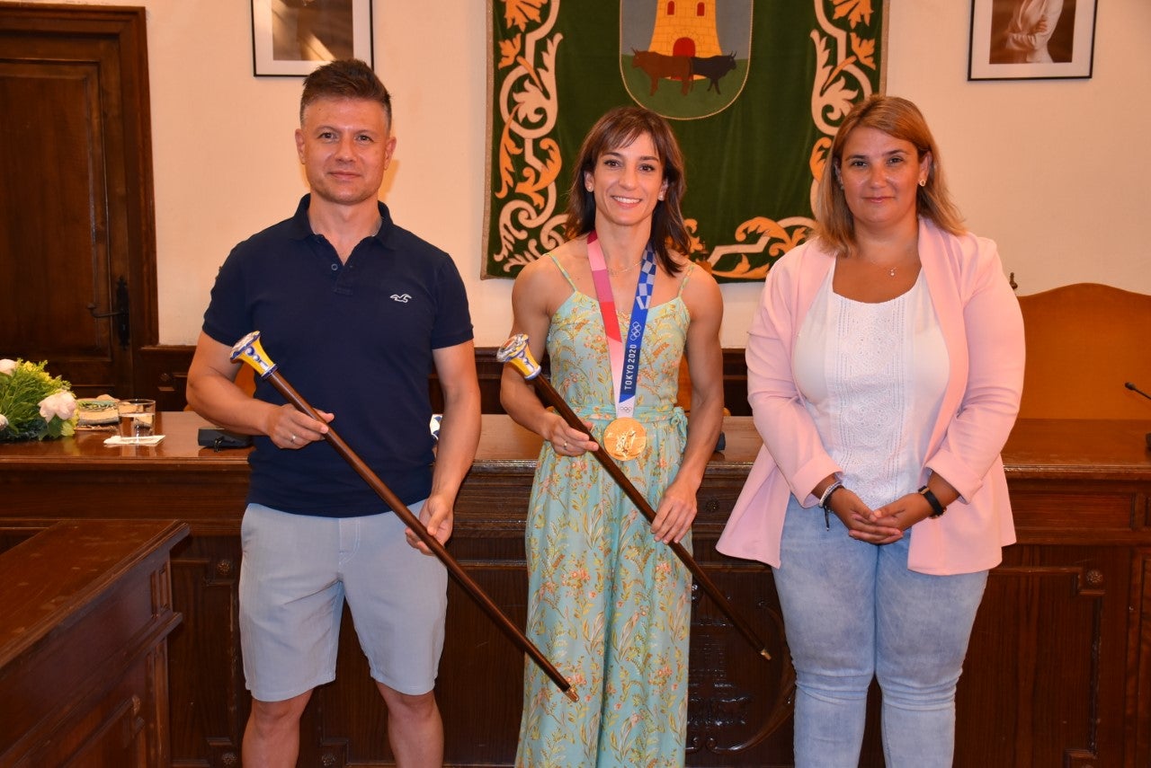 La Karateka Sandra Sánchez trae la medalla de oro a Talavera La Karateka Sandra Sánchez trae la medalla de oro a Talavera