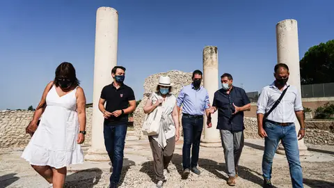 Marta Rivera de la Cruz visita el yacimiento arqueológico de Complutum en Alcalá de Henares Marta Rivera de la Cruz visita el yacimiento arqueológico de Complutum en Alcalá de Henares