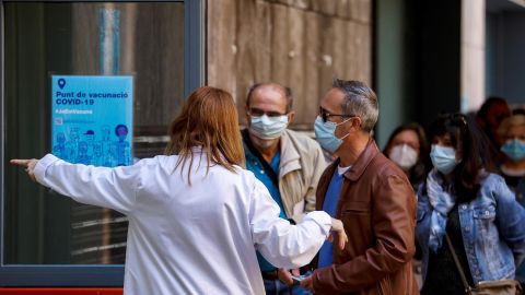Coronavirus Espa&ntilde;a: Restricciones en Galicia, Catalu&ntilde;a, Comunidad Valenciana, Andaluc&iacute;a, Madrid, vacunaci&oacute;n y noticias hoy