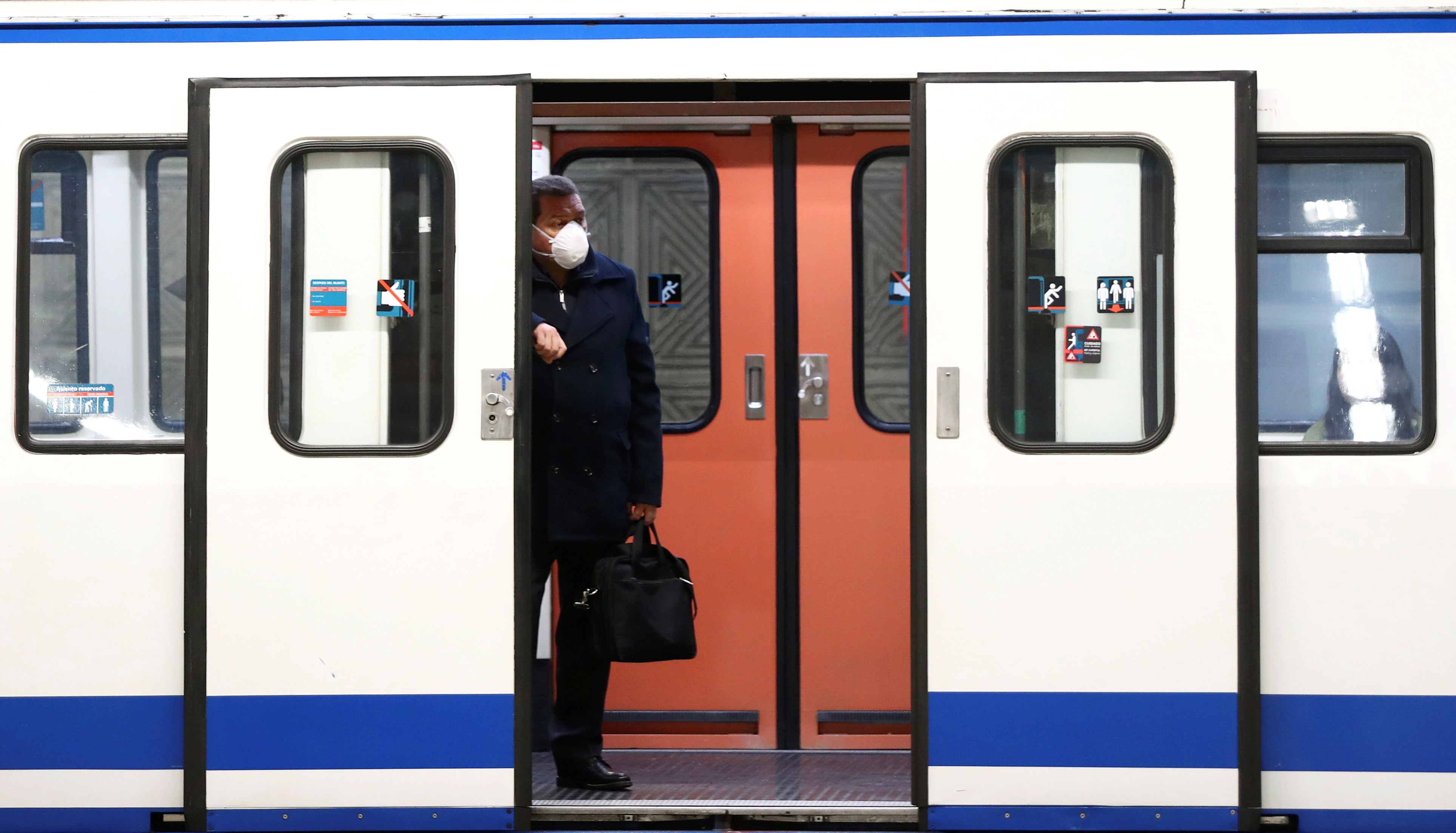 Huelga de Metro: Estos son los horarios de los paros parciales para este miércoles Huelga de Metro: Estos son los horarios de los paros parciales para este miércoles