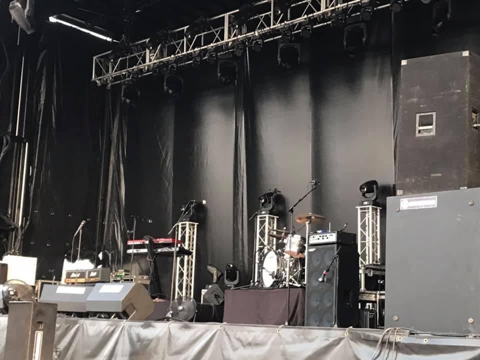 Manuel Moreno: "Bonnie Tyler actuará en Salobreña". Manuel Moreno: "Bonnie Tyler actuará en Salobreña".