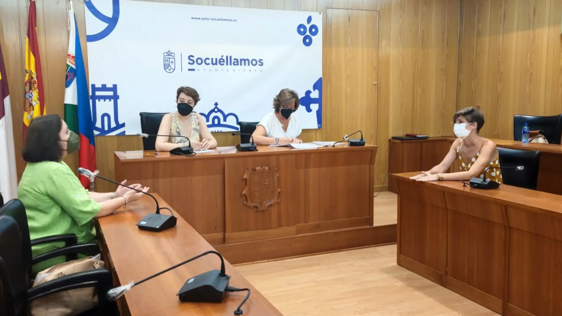 El Ayuntamiento de Socuéllamos rubrica el convenio de colaboración con Cáritas Interparroquial