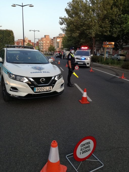 Sancionan a dos conductores por realizar una competición de velocidad en Ciudad Real Sancionan a dos conductores por realizar una competición de velocidad en Ciudad Real