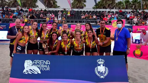Plata para las Juveniles del Rayito salinero en el CDE celebrado en Valencia rayito salinero