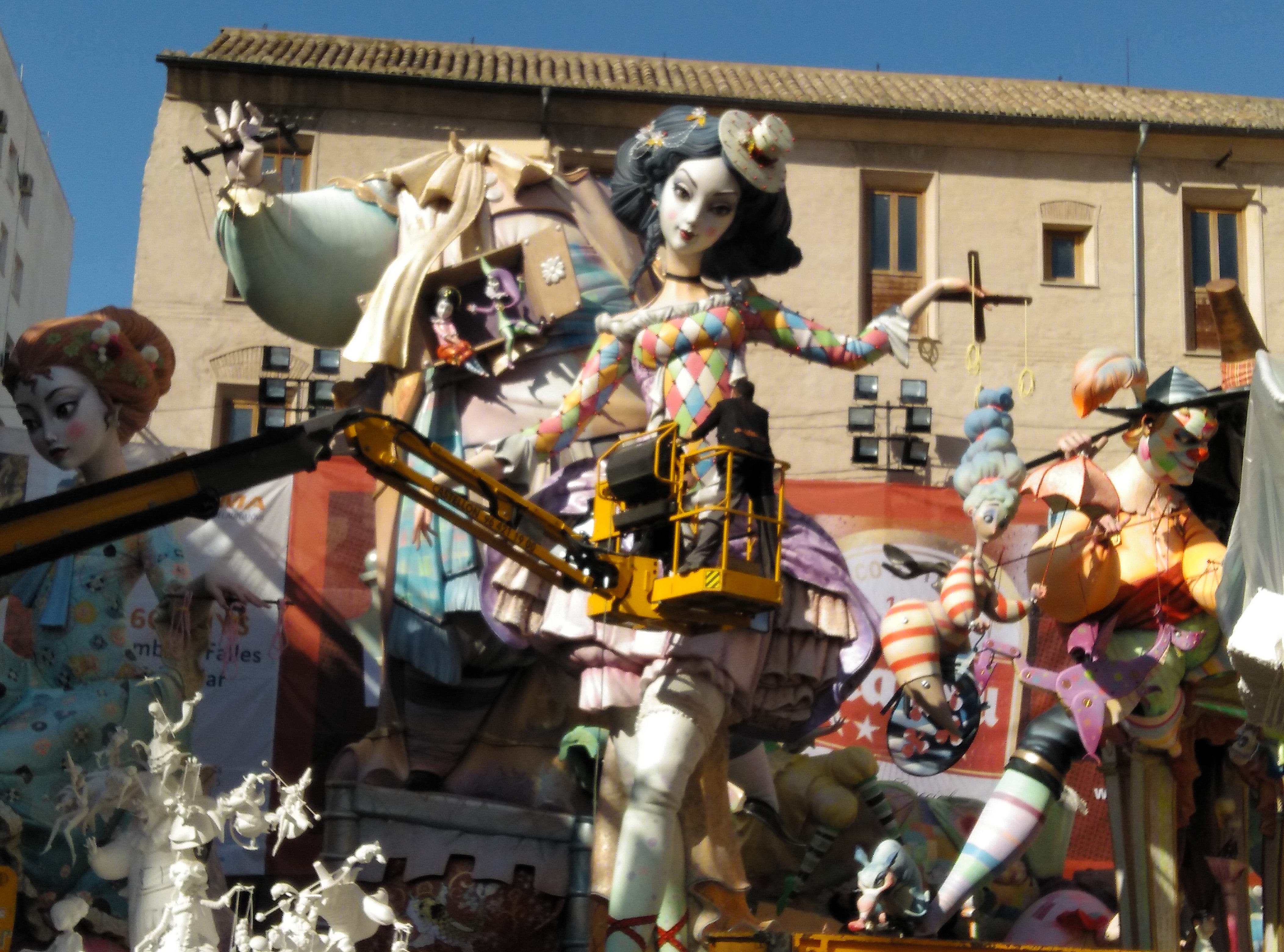 Mascarilla obligatoria en todos los actos, Ofrenda cerrada y 'Cremà' avanzada, medidas acordadas para las Fallas Mascarilla obligatoria en todos los actos, Ofrenda cerrada y 'Cremà' avanzada, medidas acordadas para las Fallas