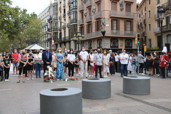 Barcelona recuerda las víctimas de los atentados del 17-A cuatro años después Barcelona recuerda las víctimas de los atentados del 17-A cuatro años después