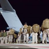 Tertulia: ¿Es criticable la gestión del Gobierno español ante las evacuaciones de Afganistán?