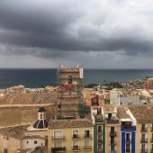 La Vila Joiosa en tiempo nublado
