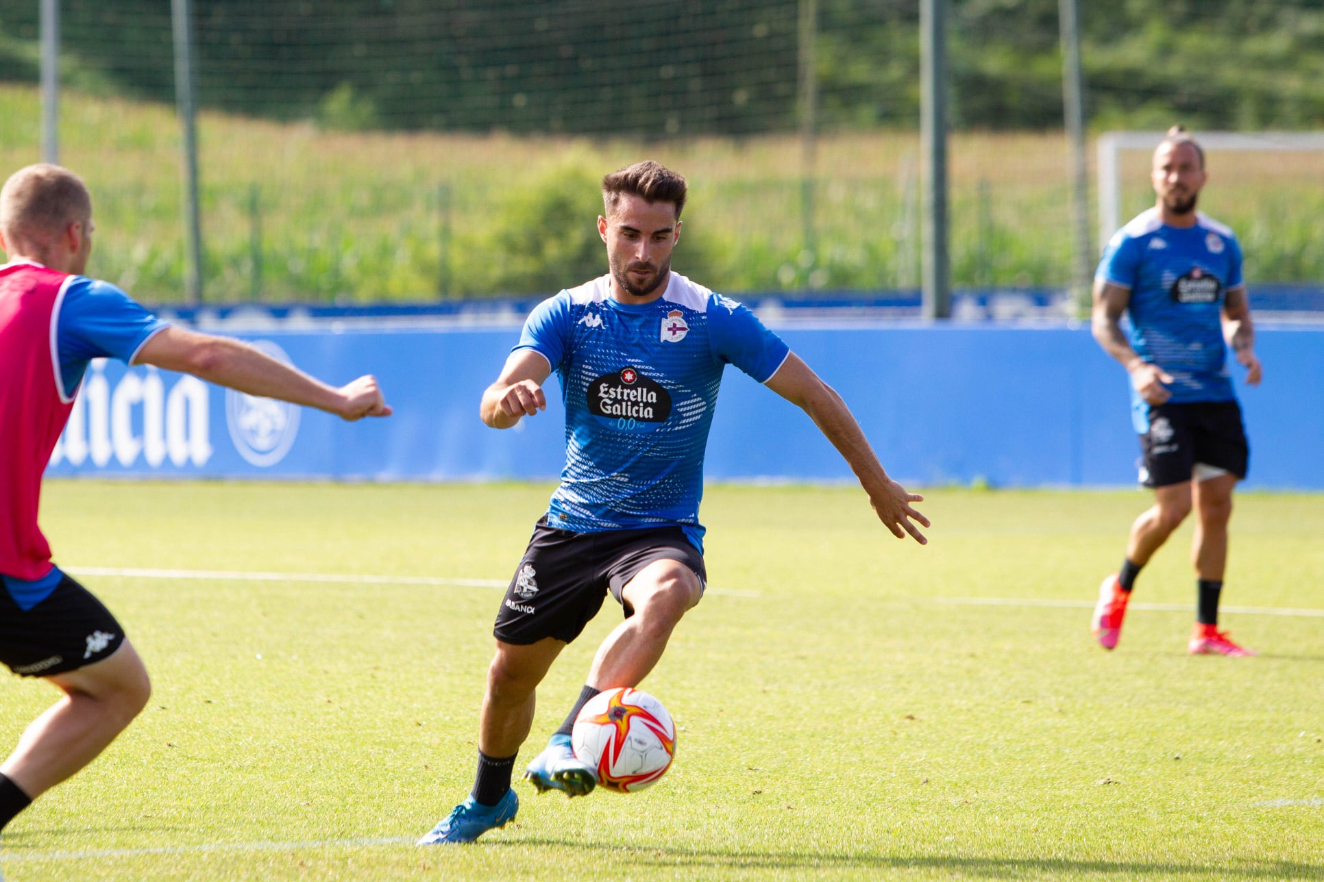 Cartabia vuelve a Abegondo y Doncel da dos pasos adelante apostando por el Dépor Cartabia vuelve a Abegondo y Doncel da dos pasos adelante apostando por el Dépor