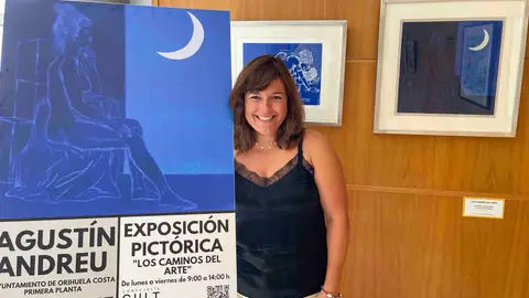Cultura adecúa un espacio expositivo en el Ayuntamiento de Orihuela Costa exposicion