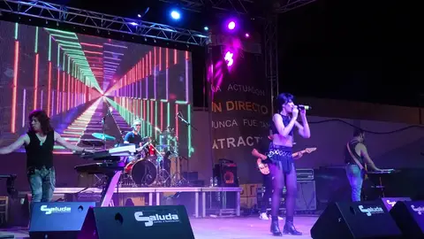 El Réplica Fest, Efectiviwonder y La Mundial triunfan en las noches de feria de Quintanar El Réplica Fest, Efectiviwonder y La Mundial triunfan en las noches de feria de Quintanar