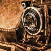 En 1839 Luis Daguerre presentó su último inventó: el daguerrotipo capturador de imagen 
