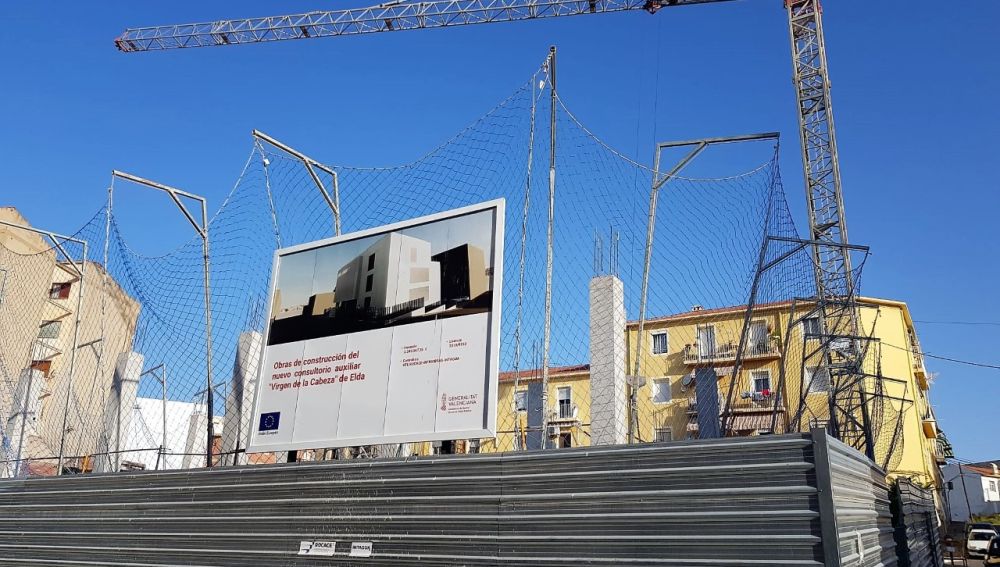 Obras del nuevo consultorio médico Virgen de la Cabeza de Elda.