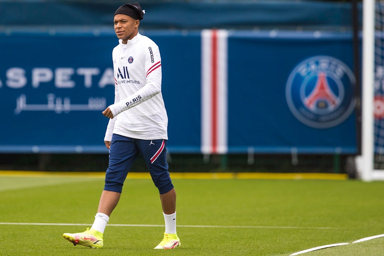El PSG deja la puerta entreabierta a Mbappe pero considera "insuficiente" la oferta del Real Madrid El PSG deja la puerta entreabierta a Mbappe pero considera "insuficiente" la oferta del Real Madrid