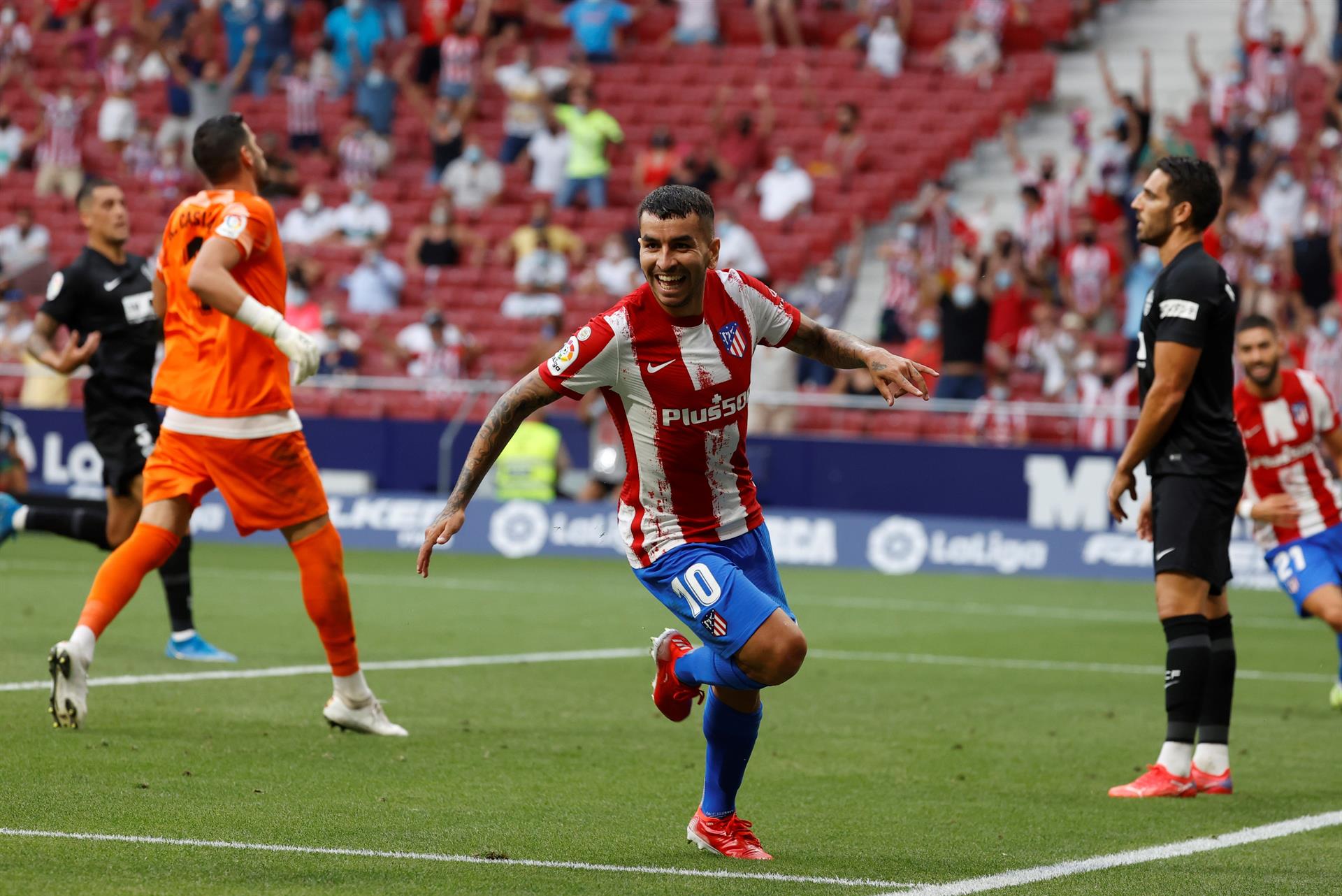 Correa sigue de dulce y da otra victoria al Atlético de Madrid Correa sigue de dulce y da otra victoria al Atlético de Madrid