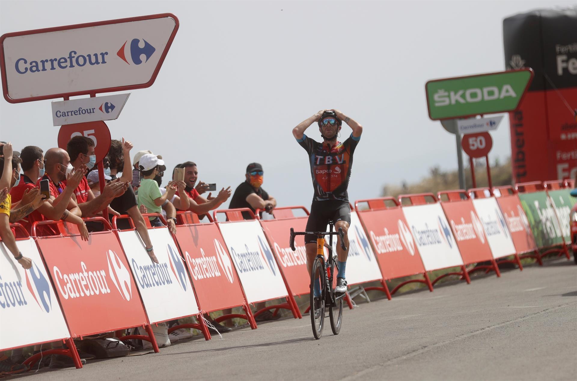 Damiano Caruso conquista el Alto del Velefique Damiano Caruso conquista el Alto del Velefique