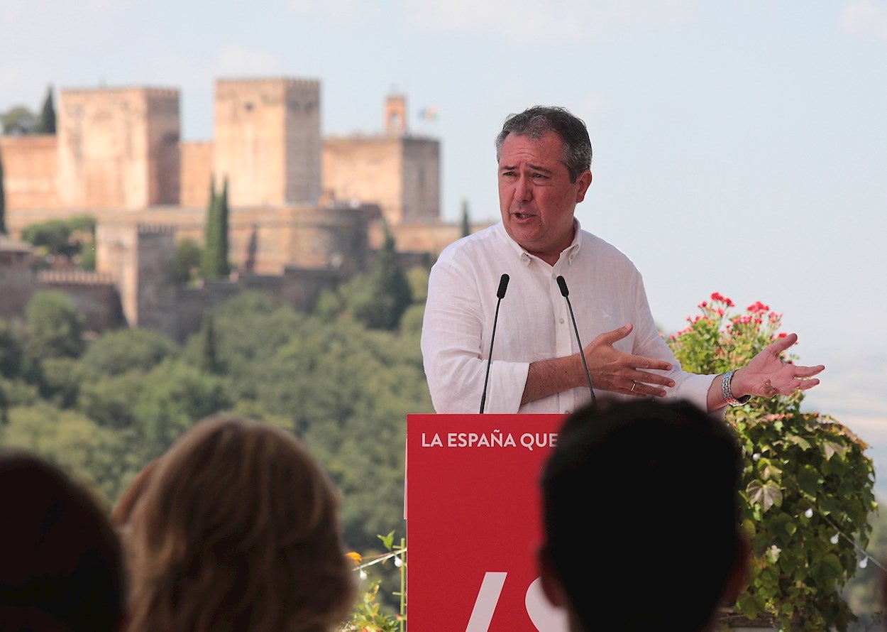 El líder del PSOE Andaluz deja abierta la puerta a apoyar los presupuestos regionales El líder del PSOE Andaluz deja abierta la puerta a apoyar los presupuestos regionales